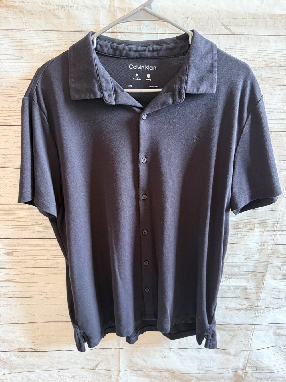 Calvin Klein Men's Button-Down Short Sleeve Shirt